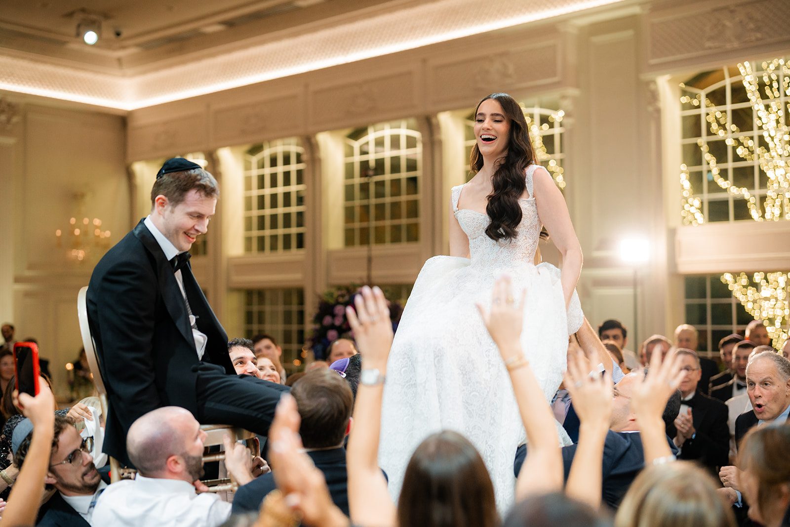 Sydney & Chaim wedding, photographed by Daria for Motion of Time