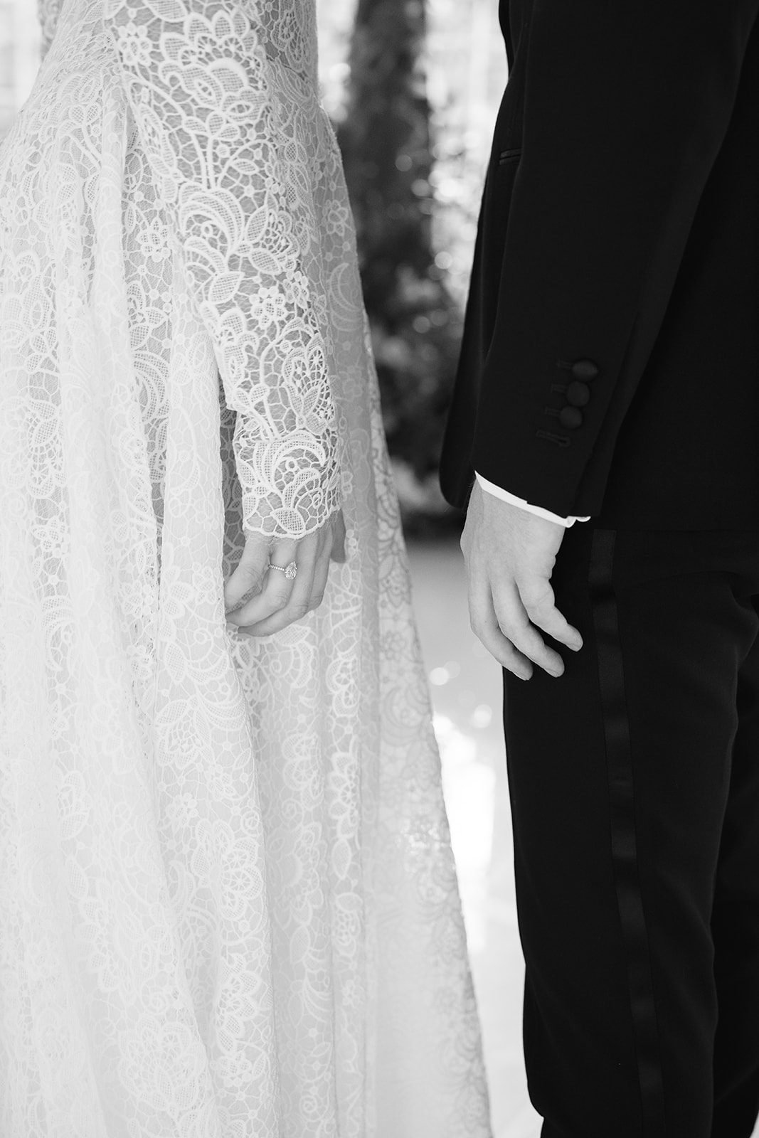 Sydney & Chaim wedding, photographed by Daria for Motion of Time